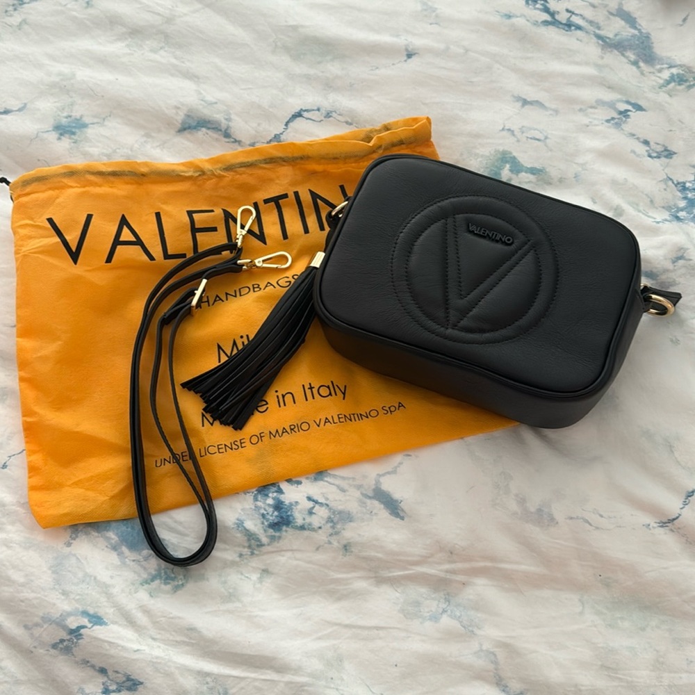 Valentino by Mario Valentino - Mia logo leather camera bag NWOT
